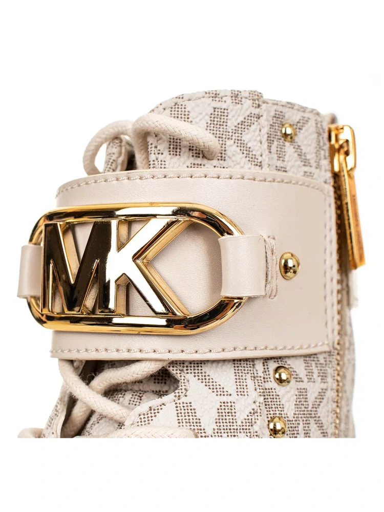 Boty dámské Michael Kors Kincaid Lace Up Bootie vanilla s monogramem